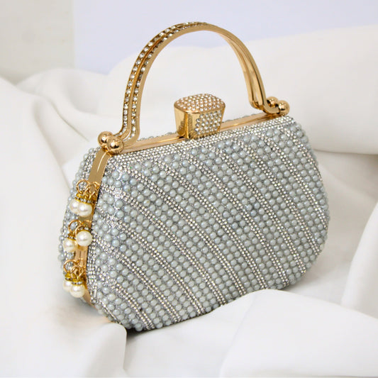 Pearl Clutch